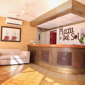 Aparta Hotel Plaza Del Sol